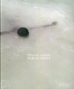 ヴィヴィアン・サッセン／(PARASOMNIA / Viviane Sassen)のサムネール