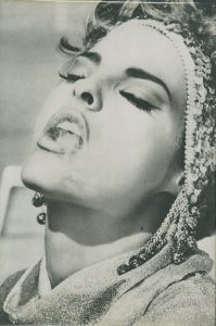 SNAPS／エレン・フォン・アンワース／(SNAPS / Ellen von Unwerth)のサムネール