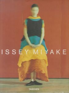 マーク・ホルボーン／(ISSEY MIYAKE / Mark Holborn)のサムネール