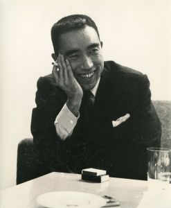三島由紀夫ポートレート／(Photo Print: Portrait of Yukio Mishima /)のサムネール