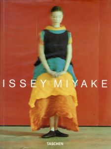 マーク・ホルボーン／(ISSEY MIYAKE / Mark Holborn)のサムネール