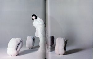 「月・LUNA・小夜子 / 写真：横須賀功光」画像1