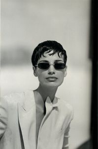 「Mirages GIORGIO ARMANI Spring/Summer 1993 Collection / Photo: Peter Lindbergh」画像1