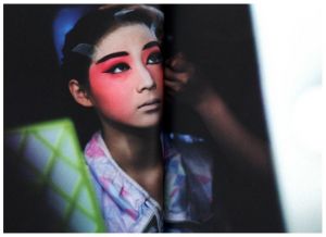 「Six Pillars by Mario Testino / Photo: Mario Testino」画像1