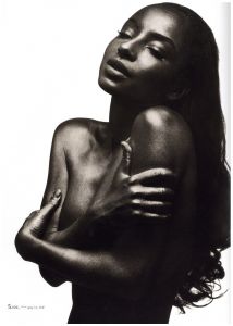 「cyclops / Author: Albert Watson Visual essay: Jeff Koons」画像1