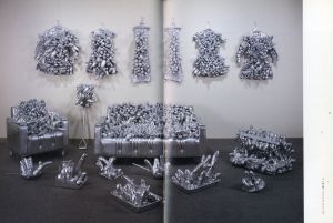 「草間彌生展　はじける宇宙 / 編：草間彌生展実行委員会」画像3