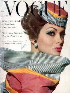 VOGUE アメリカ版　1961年3月1日／写真：アーヴィング・ペン　ウィリアム・クライン　他／(VOGUE US Edition　March 1　1961 / Photo: Irving Penn, William Klein)のサムネール