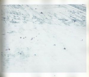 「CIVIL OPERATIONS / ZIVILE OPERATIONEN / Walter Niedermayr」画像2