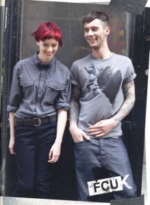 「i-D MAGAZINE  FALL 2009  No.303  "THE INSIDE/OUTSIDE ISSUE"」画像4