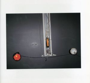 「DARKROOM / 写真：ミシェル・カンポウ　文：マーティン・パー」画像4