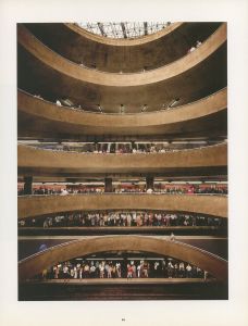 「ANDREAS GURSKY / Photo: Andreas Gursky　Edit: Thomas Weski」画像3