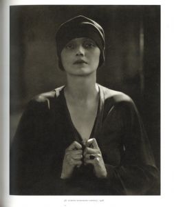 「EDWARD STEICHEN: IN HIGH FASHION THE CONDE NAST YEARS 1923-1937 / 写真：エドワード・スタイケン」画像2