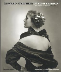 EDWARD STEICHEN: IN HIGH FASHION THE CONDE NAST YEARS 1923-1937／写真：エドワード・スタイケン／(EDWARD STEICHEN: IN HIGH FASHION THE CONDE NAST YEARS 1923-1937 / Photo: Edward Steichen)のサムネール