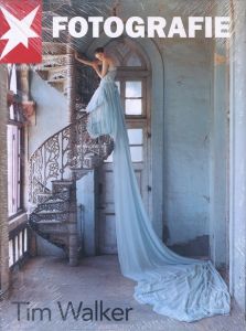 FOTOGRAFIE PORTFOLIO NO.41 Tim Walker【未開封】／写真： ティム・ウォーカー／(FOTOGRAFIE PORTFOLIO NO.41 Tim Walker 【Unopened】 / Photo: Tim Walker)のサムネール