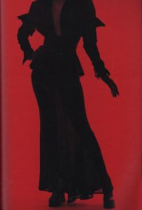 「IN AND OUT OF MODE / 写真：高木由利子　序文：小池一子」画像8