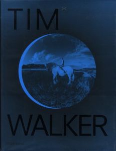 SHOOT FOR THE MOON／写真：ティム・ウォーカー／(SHOOT FOR THE MOON / Photo:Tim Walker)のサムネール