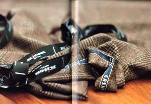 「KITON / Edit: Gail Swirling　Text: Maria Cucuninello＆Maurizio Maresca」画像2