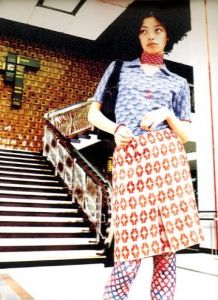 「GIRLIE ALLIANCE / 著：ソニア・パーク 写真：ホンマタカシ　荒木経惟　他　文：北村信彦」画像3