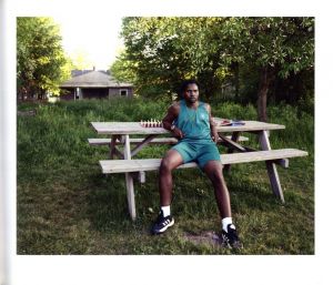 「Stranger Passing / Photo: Joel Sternfeld」画像4