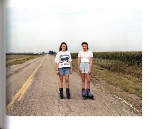 「Stranger Passing / Photo: Joel Sternfeld」画像7