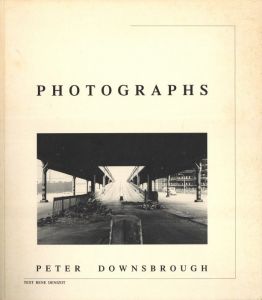 PHOTOGRAPHSのサムネール
